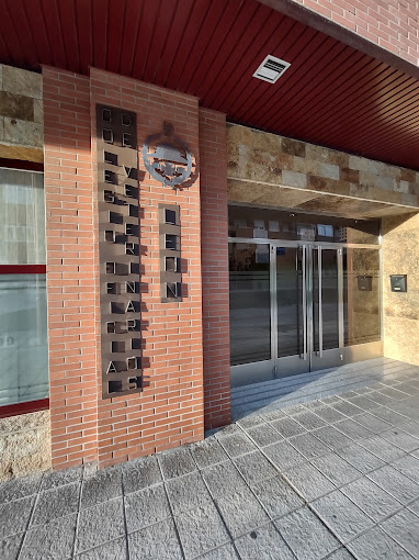 LEÓN - ENTRADA COLEGIO.jpg LEÓN - ENTRADA COLEGIO.jpg